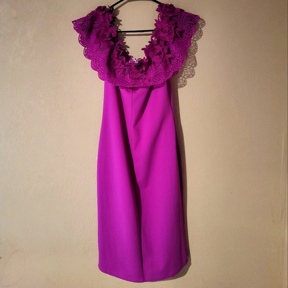 Fashion Nova Midnight in Moscow Dress 🌸 - Picture 2 of 4